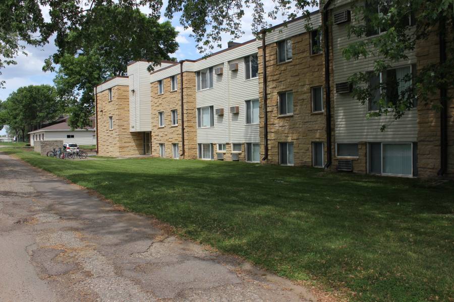 Saint Peter Apartments | Cheap Apartments in St. Peter, MN